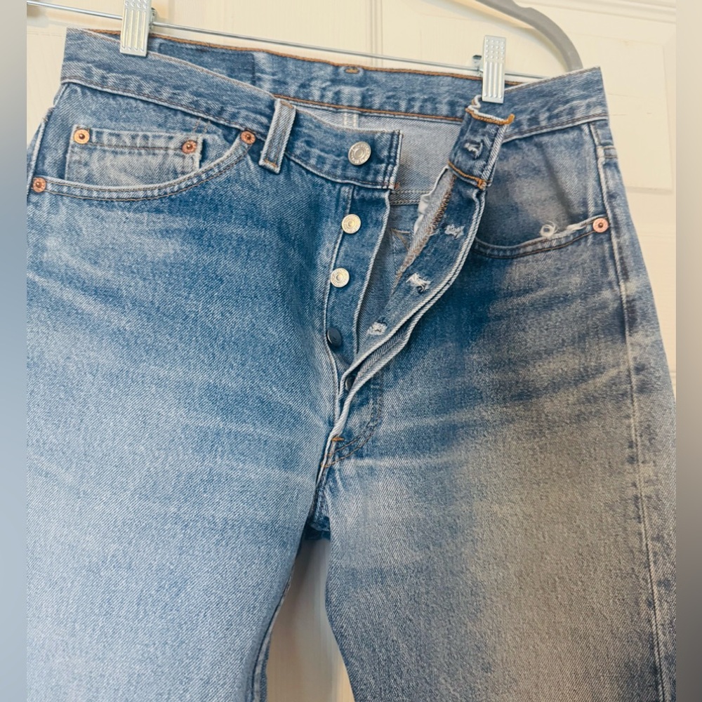 ✨VINTAGE LEVI’S ✨ - Picture 3 of 8